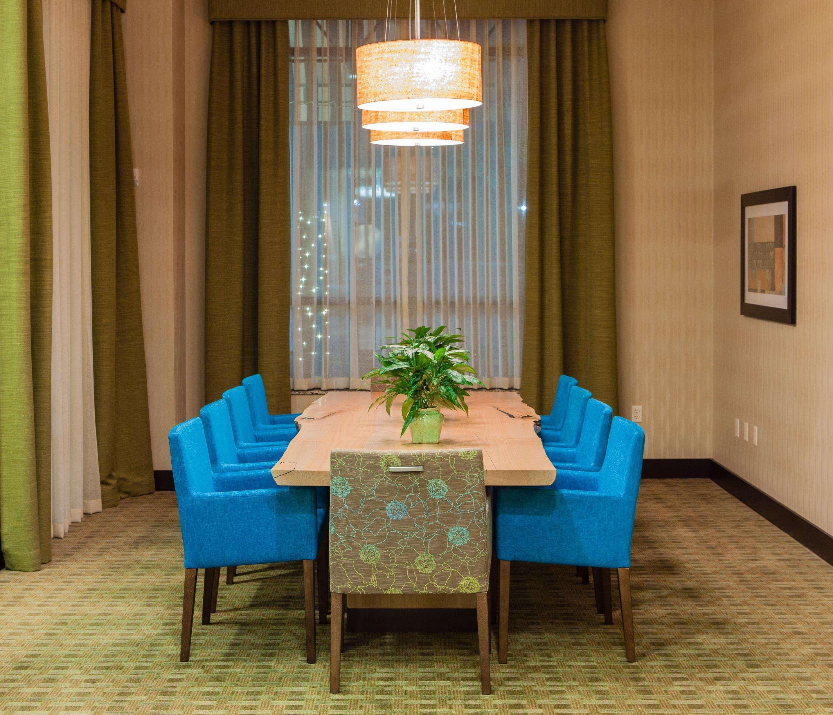 Hilton Garden Inn Shirlington Арлингтон Экстерьер фото