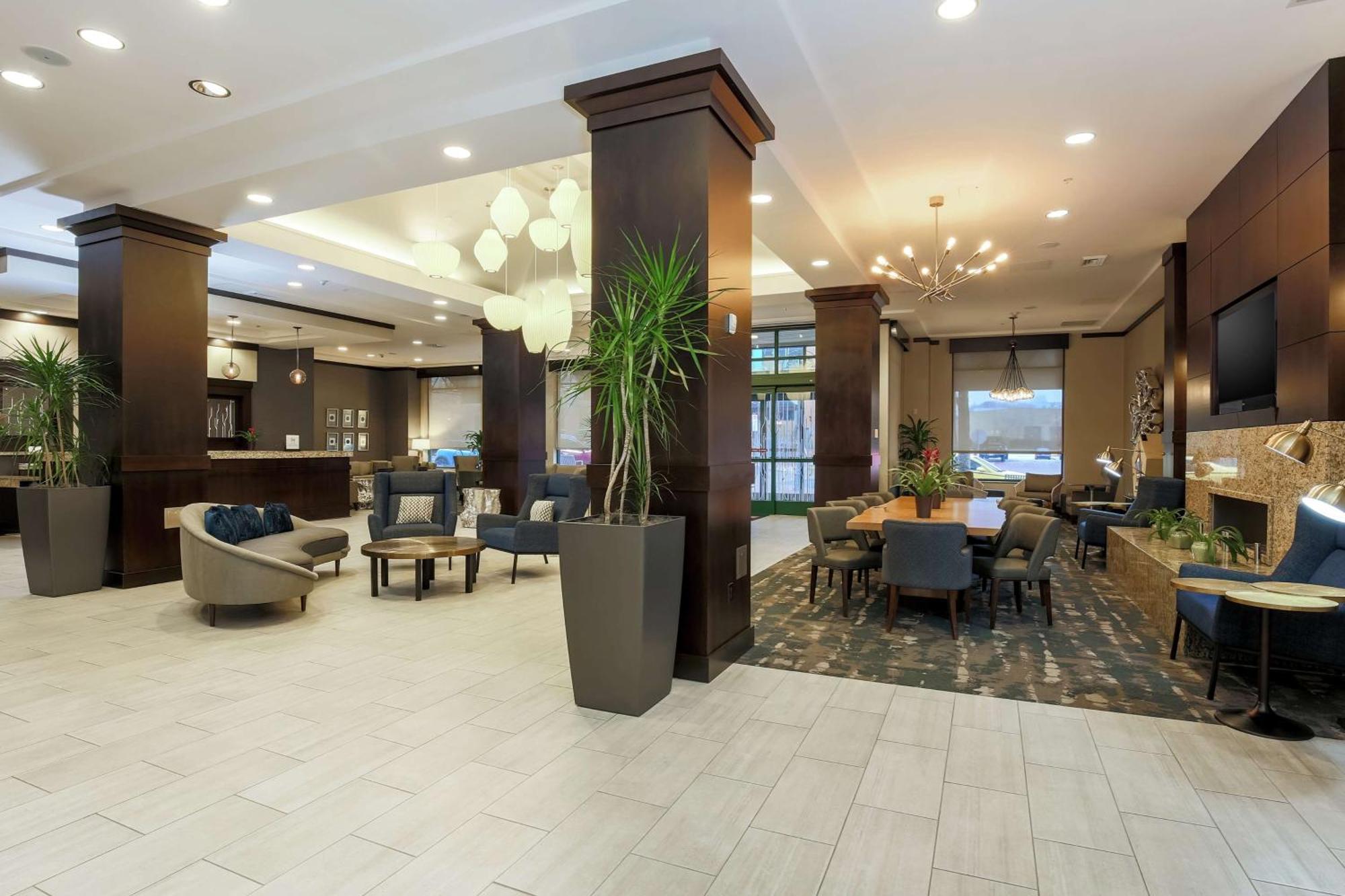 Hilton Garden Inn Shirlington Арлингтон Экстерьер фото