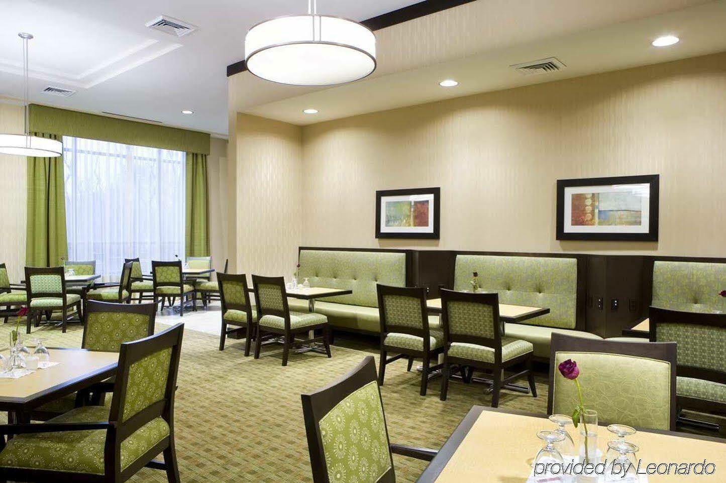 Hilton Garden Inn Shirlington Арлингтон Экстерьер фото